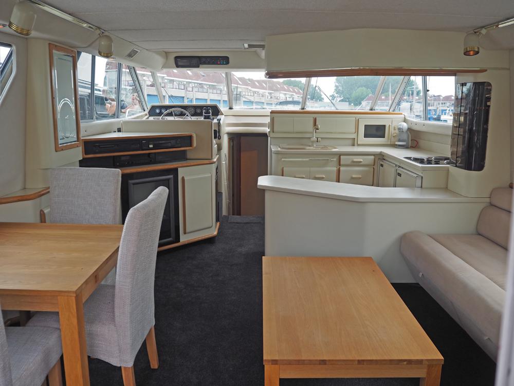 Stuurhuis, Accommodatie